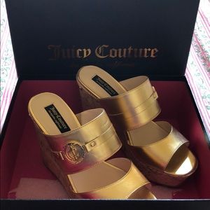 JUICY COUTURE Wedges size 8